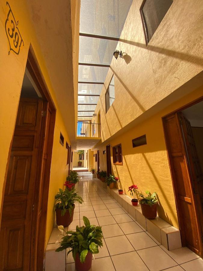Hotel Camelinas Area Blanca Pátzcuaro Buitenkant foto