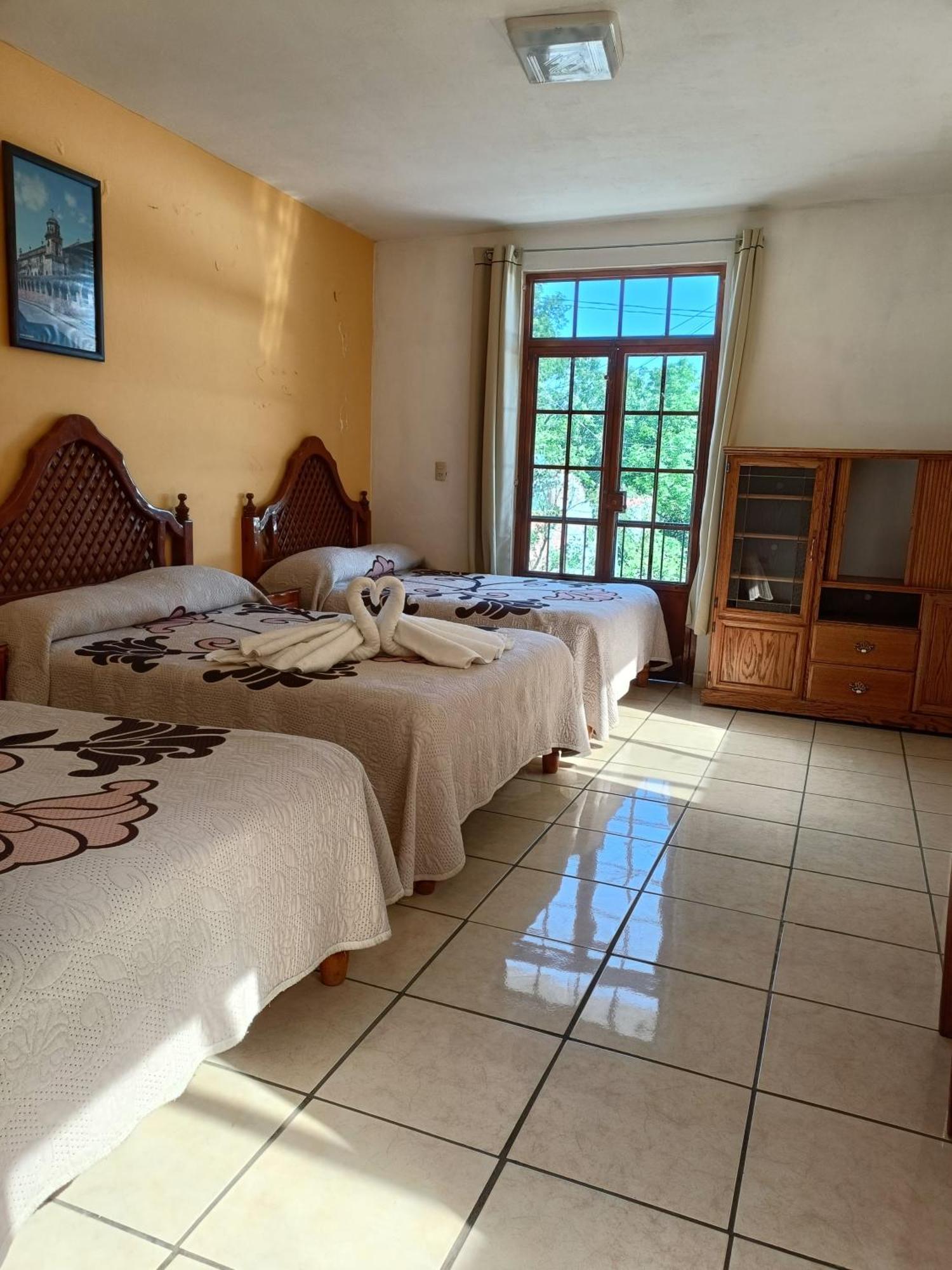 Hotel Camelinas Area Blanca Pátzcuaro Buitenkant foto